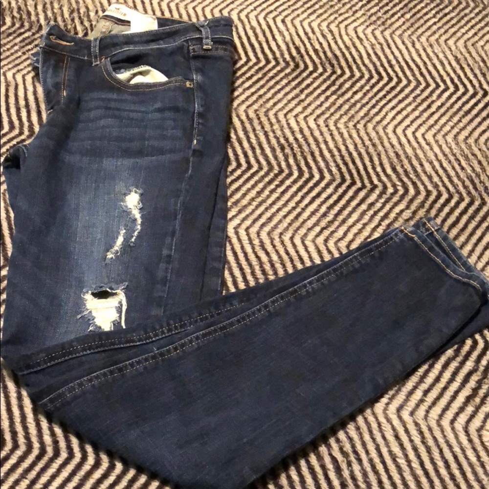 Hollister jeans.